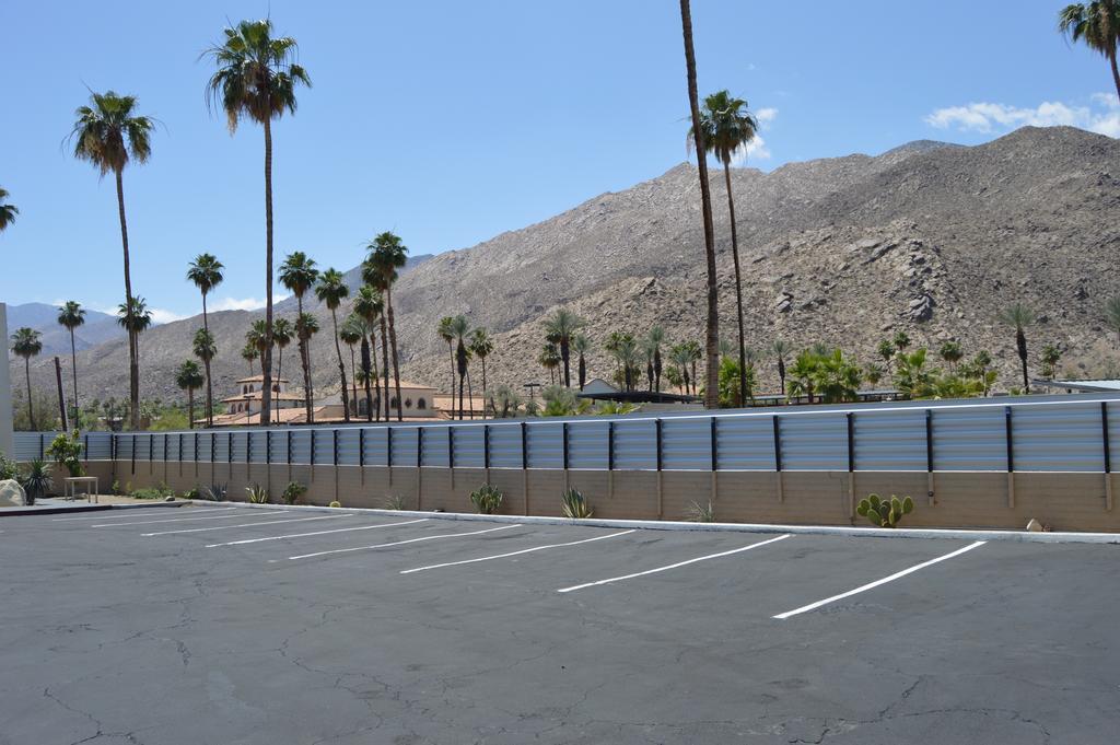 Musicland Hotel Palm Springs Exterior photo