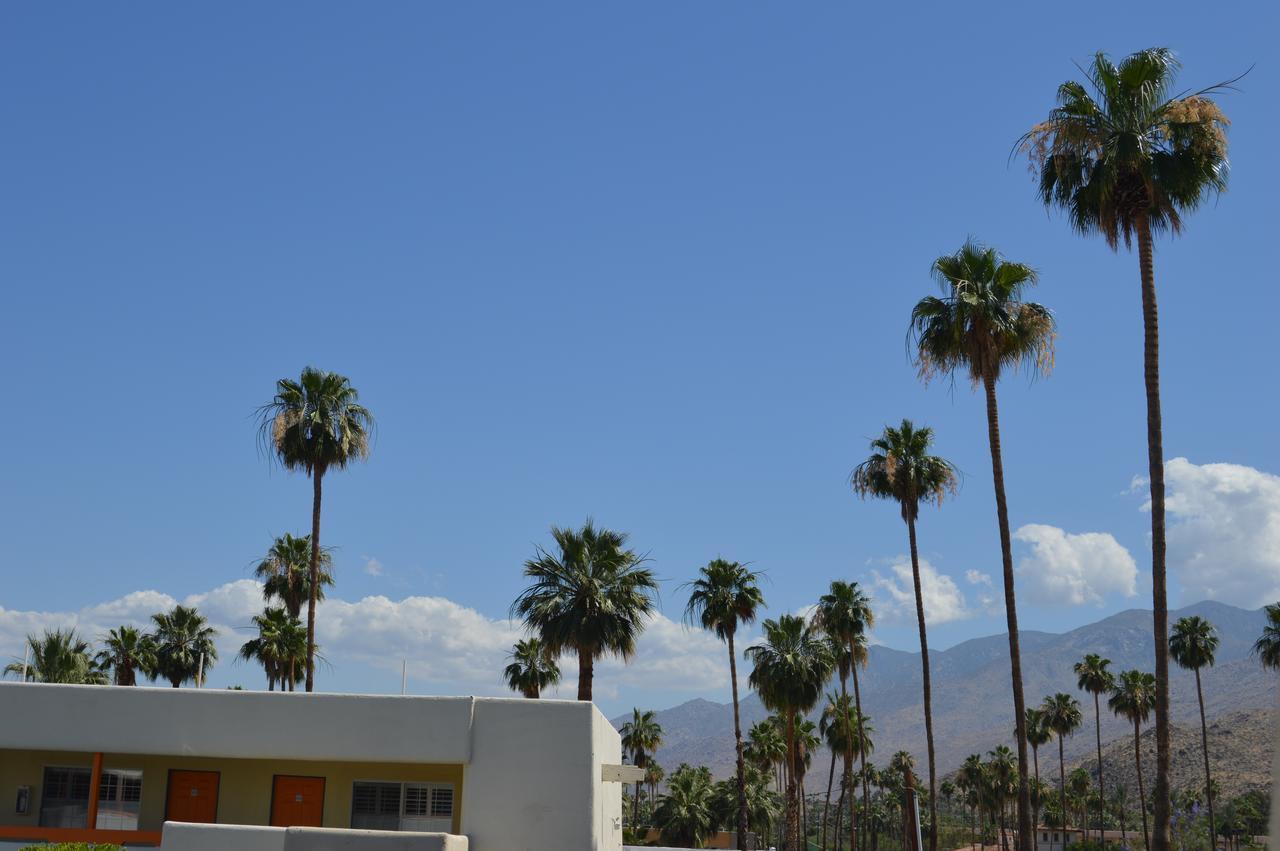 Musicland Hotel Palm Springs Exterior photo
