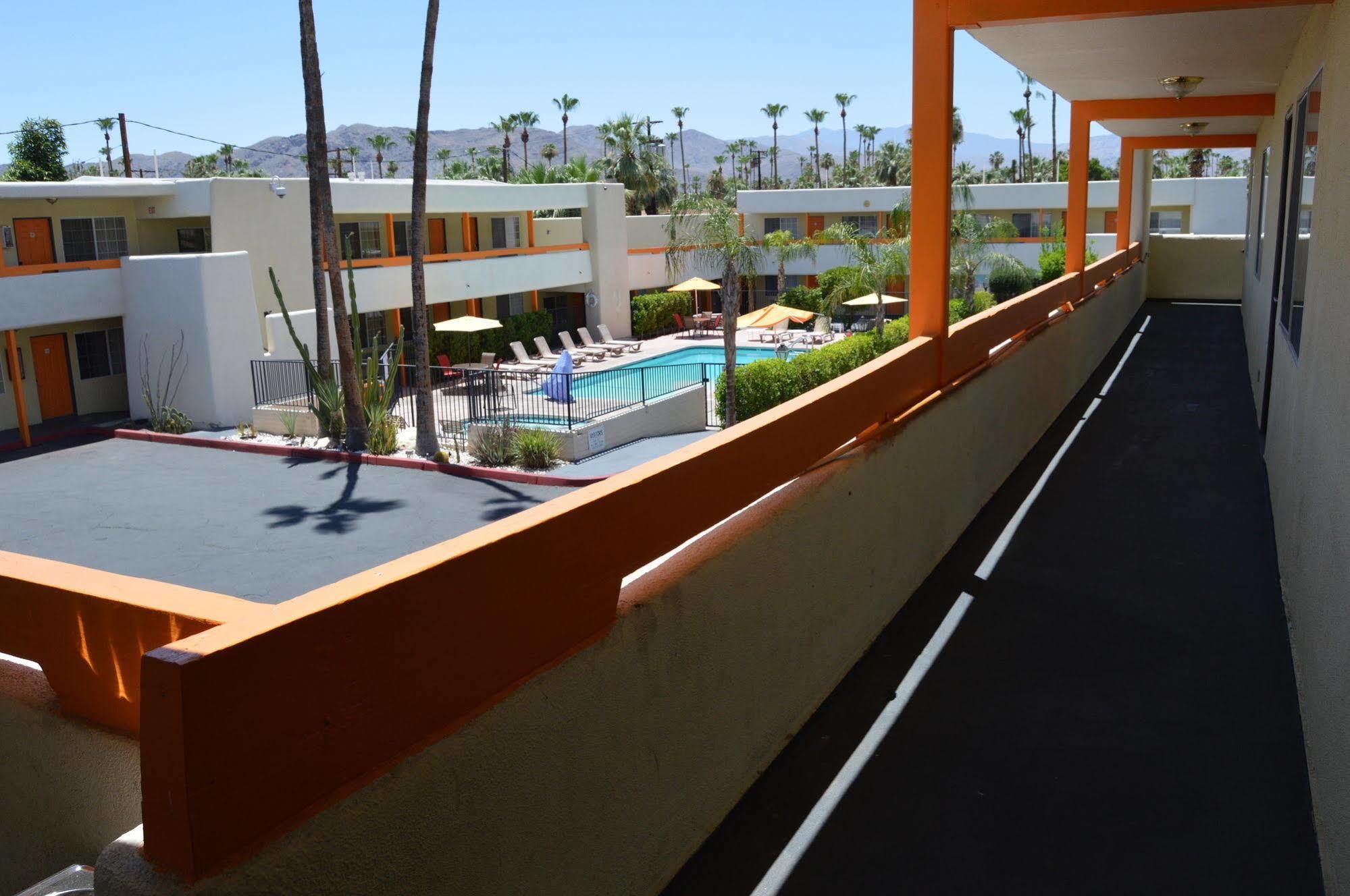 Musicland Hotel Palm Springs Exterior photo